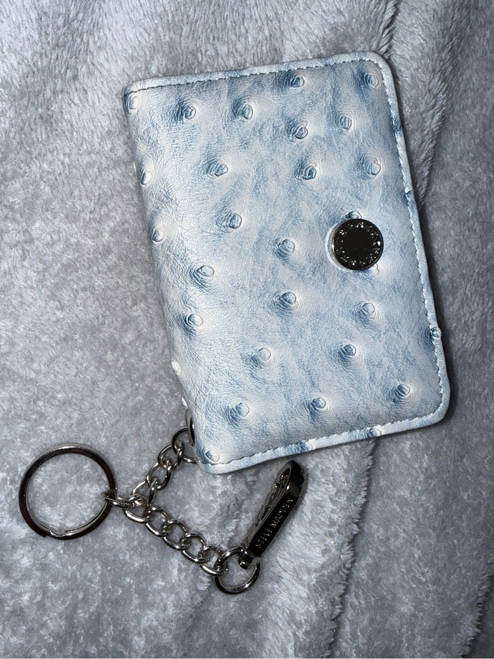 Steve Madden Light Blue Textured Cardholder Keychain